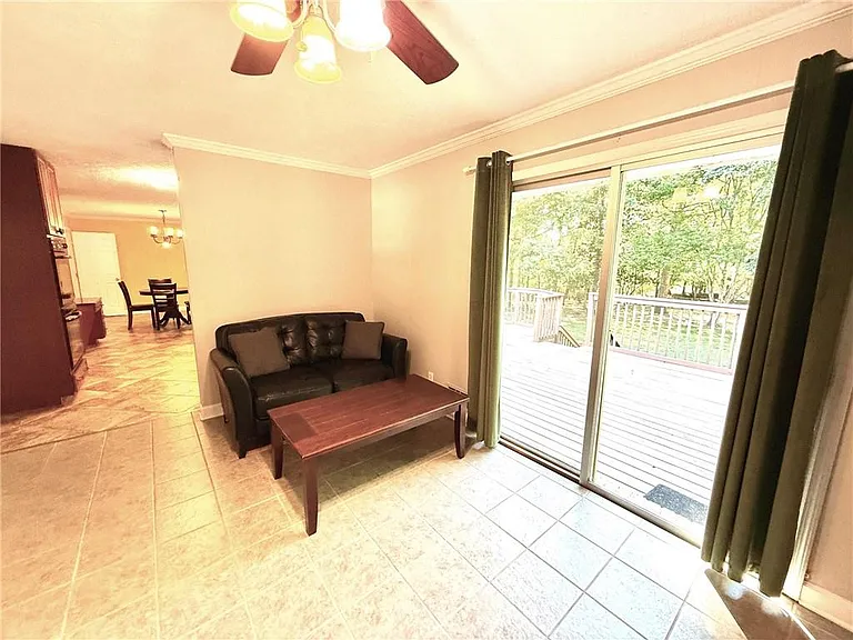 6725 Ridge Moore Dr — Photo 23