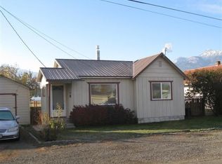 104 SE Alamo St, Enterprise, OR 97828