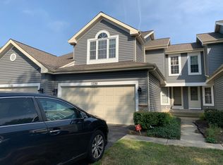 1339 Ridgefield Cir, Carol Stream, IL 60188
