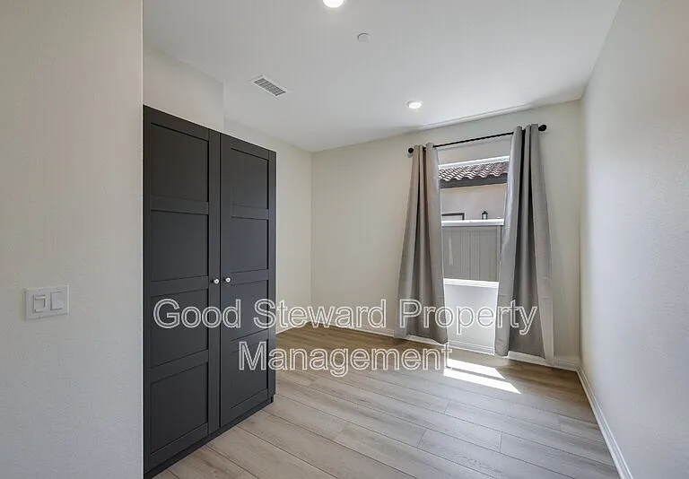 1231 Trojan Cir — Photo 11