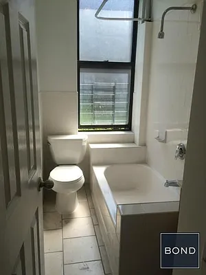 Rented by Bond New York | media 8