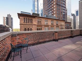 162 W 56th St APT 703, New York, NY