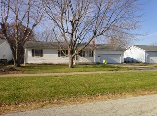 1705 N Franklin St, Litchfield, IL 62056