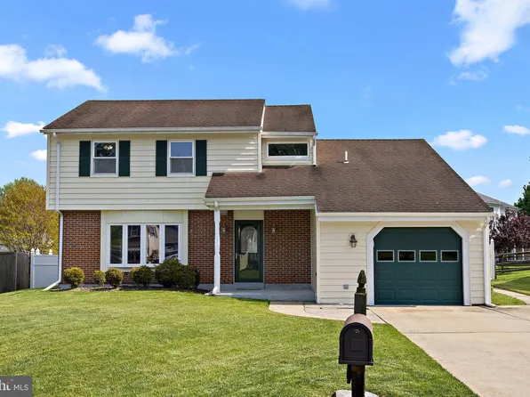 1905 S Woodmill Dr, Wilmington, DE 19808