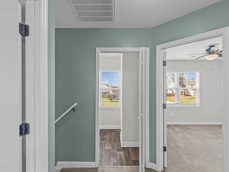719 Addor Dr — Photo 23