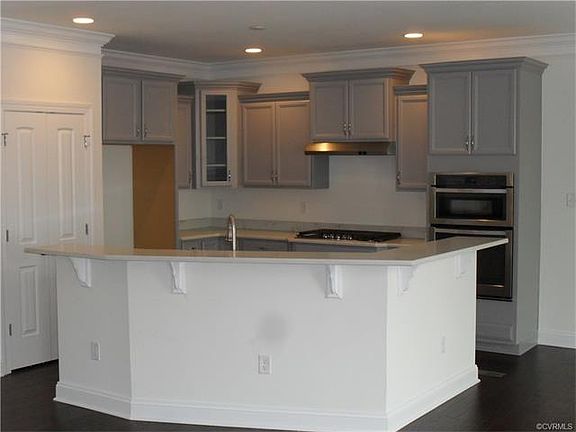 3rd image of 13913 Litwack Cove Dr