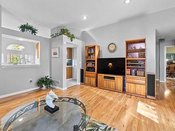 5th image of 2875 Princeville Dr