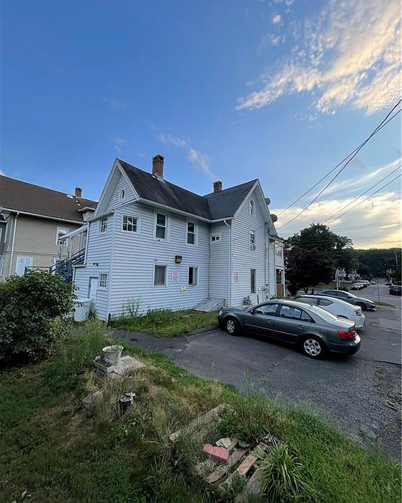 258 Wakelee Ave, Ansonia, CT 06401 MLS 170523444 Zillow