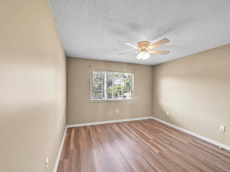 3614 NW Adriatic Ln — Photo 10