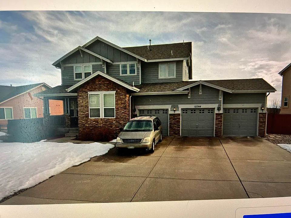 12744 Angelina Dr