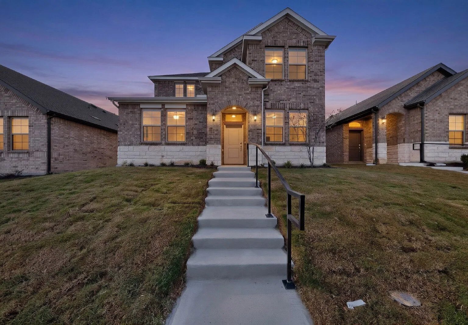 4 bed, 3.0 bath, 2287 sqft, $2,495 — Photo 3