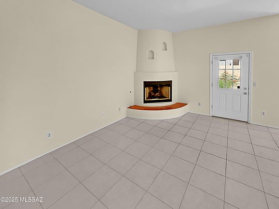 3rd image of 2670 W Camino Hornos