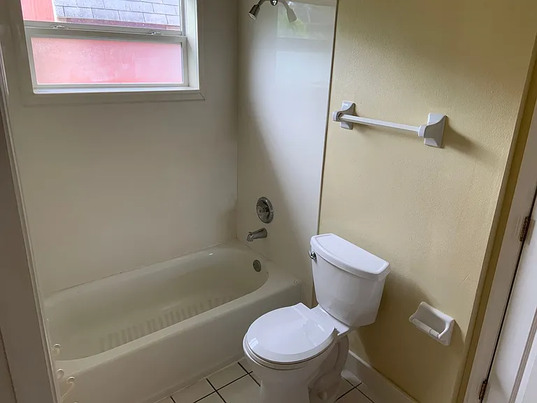 2600 Crescent Lake Ct — Photo 21