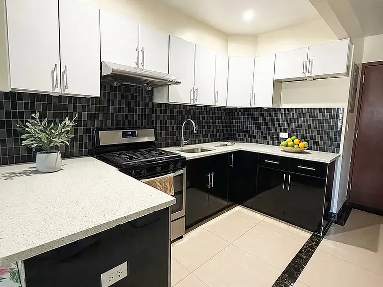 40-49 77th St #4B — Photo 3