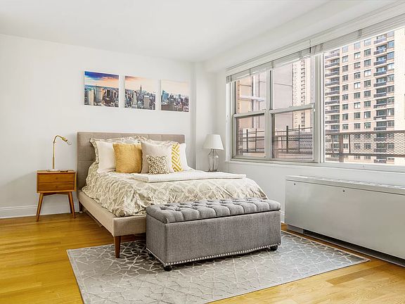3rd image of 520 E 72nd St APT 11M