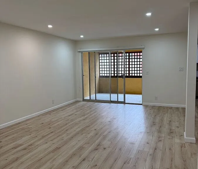 5651 Sumner Way #309 — Photo 10