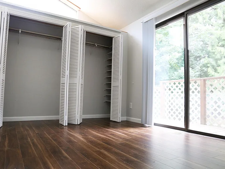 9247 SW 8th Dr — Photo 12