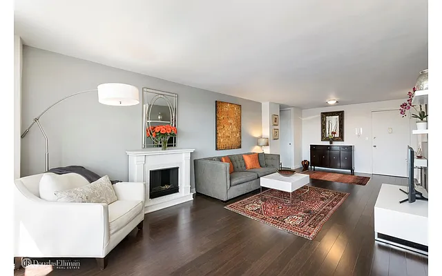 Sold by Douglas Elliman | media 4