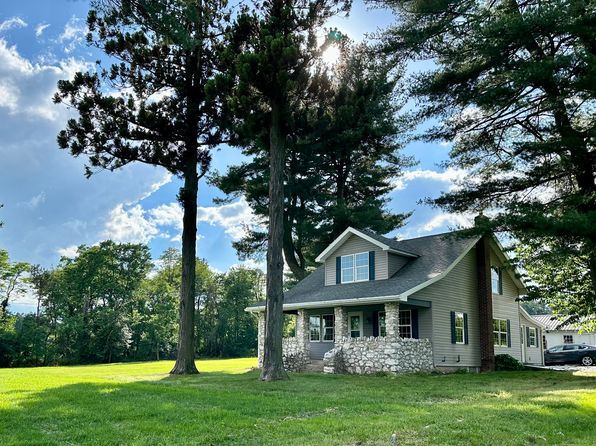 226 Peach Glen Rd