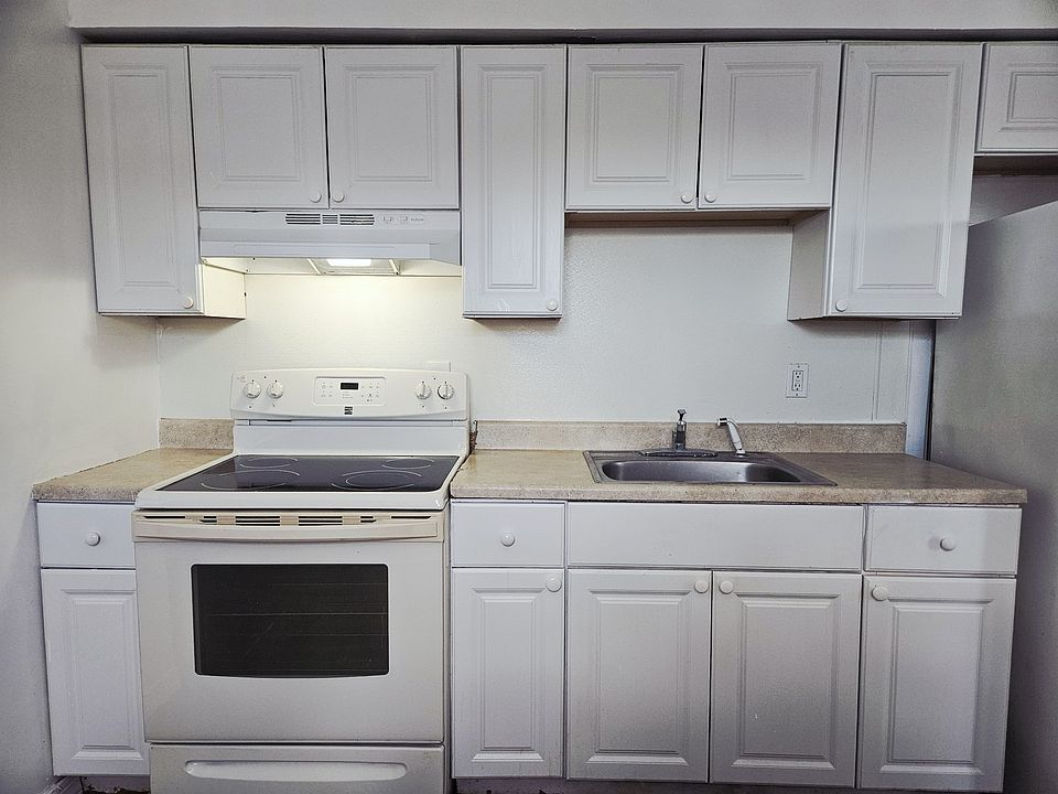 1st image of 244B Sawmill Rd