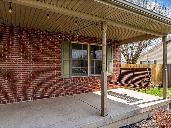 4th image of 1113 Windsor Crossing Ln