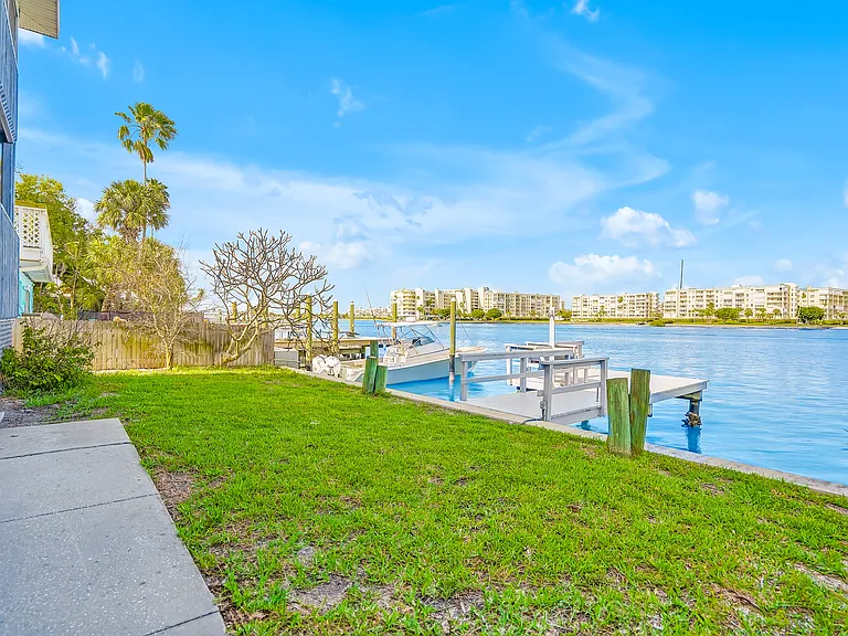 7845 Boca Ciega Dr — Photo 34