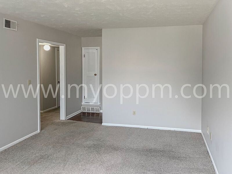 1st image of 1016 N 47th Ave APT 3
