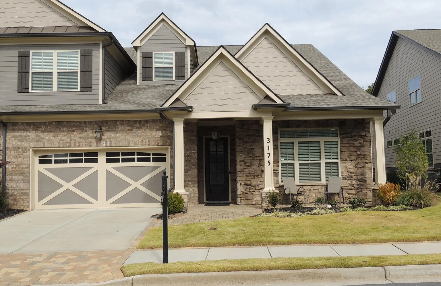 3175 Celebration Blvd photo 1