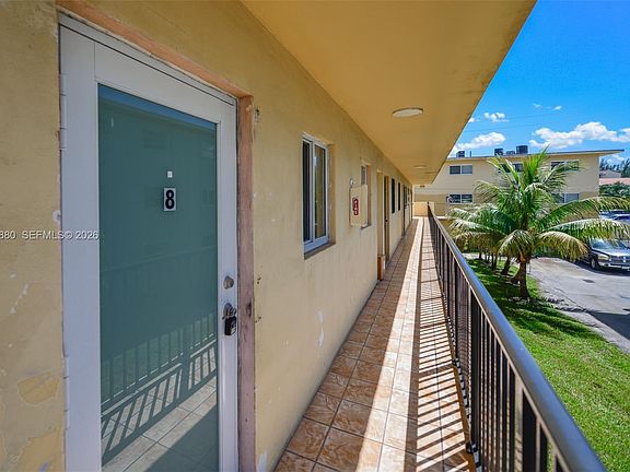 5th image of 3494 E 4th Ave #1208