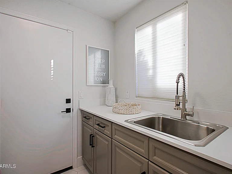6884 E Amber Sun Dr — Photo 37