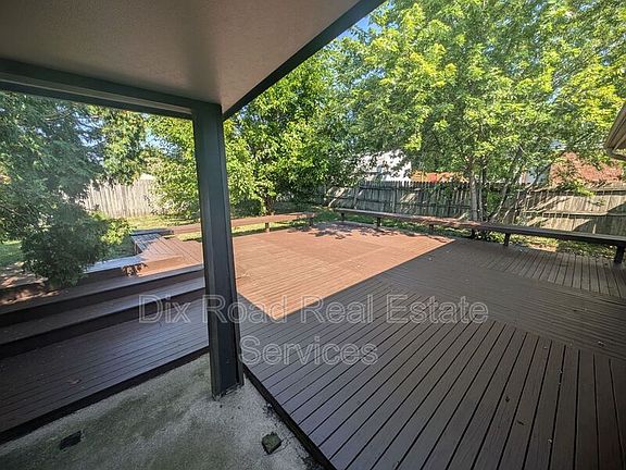 4th image of 8881 Davidgate Dr