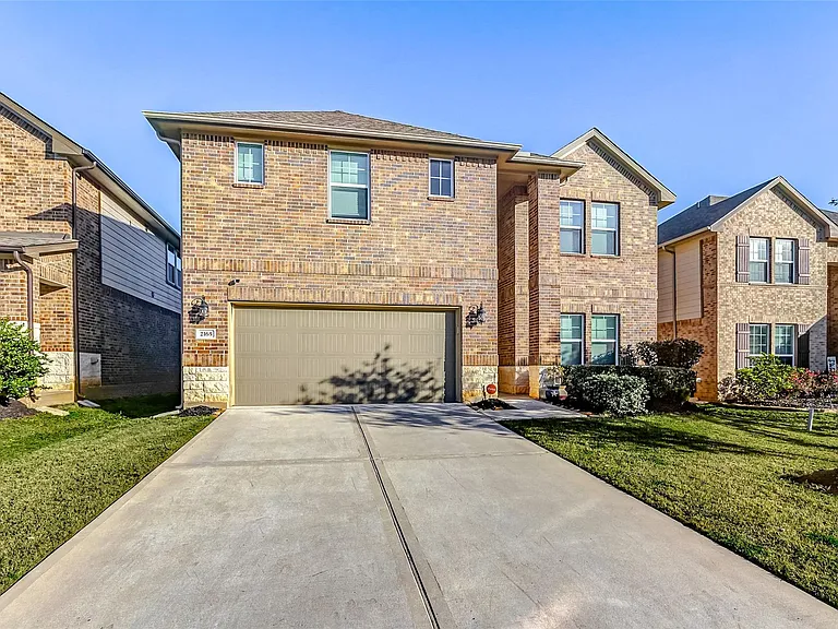 2165 Woodland Pine Dr — Photo 3