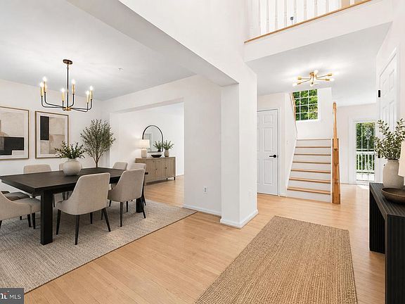 3rd image of 8409 Jasmith Ct