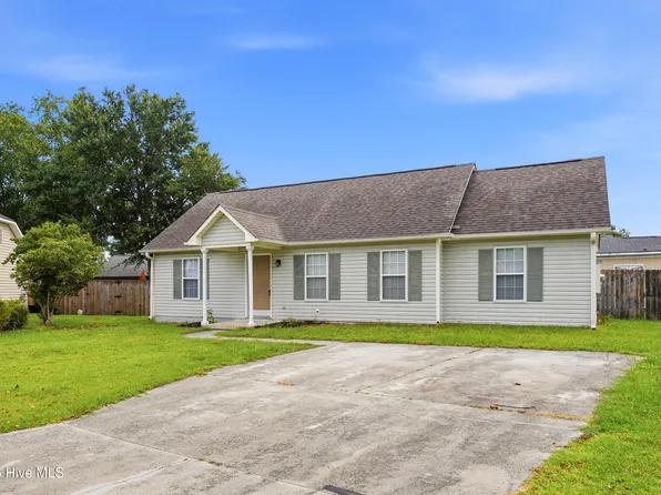 706 Nut Bush Court, Wilmington, NC 28411