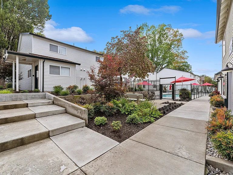 ReNew West Tualatin — Photo 15