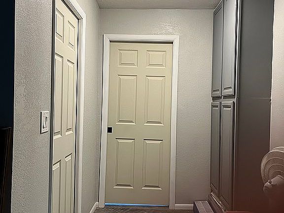 5th image of 11138 W Elk Ave