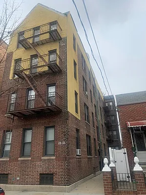 Rented by 18 REALTY | media 17