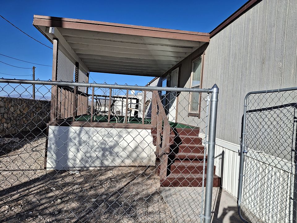 1st image of 1701 Coach Rd