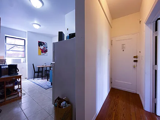 Rented by Compass | media 33