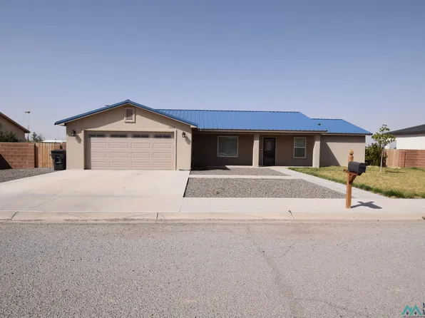 1209 Los Luna Dr, Deming, NM 88030