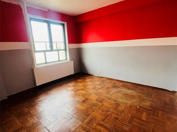 1560 Metropolitan Avenue #8B, Bronx, NY 10462