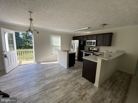 4th image of 14425 Mitchell Manor Ln