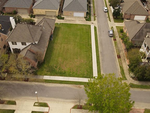 5th image of 117 Woodsboro Dr