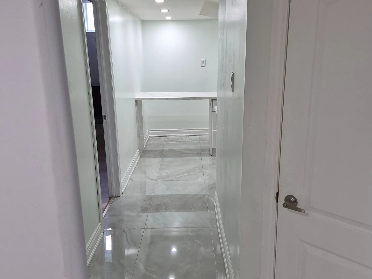 2 bed, $2,200 — Photo 3
