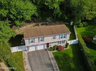 14 Diana Ct, South Amboy, NJ 08879