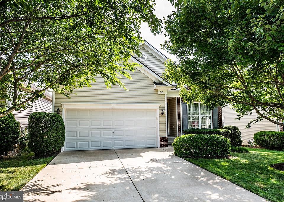 1st image of 126 Smithfield Way