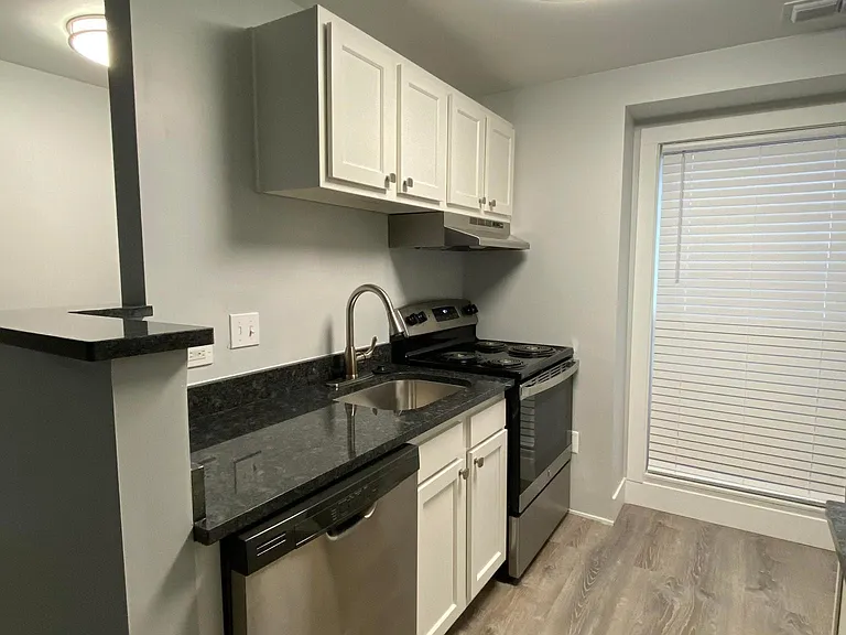 Sussex-Newly Upgraded Kitchen