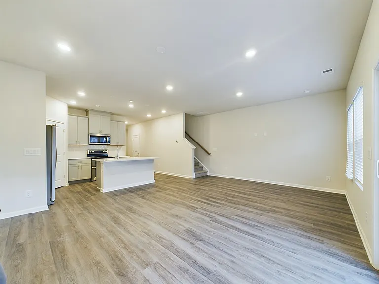 4133 County Down Ave — Photo 6