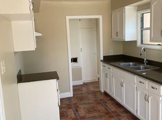 2658 E 58th St #A-F, Huntington Park, CA 90255