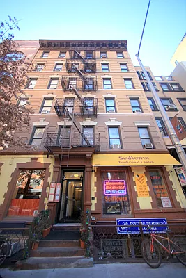 Rented by Metropolitan Realty | media 29